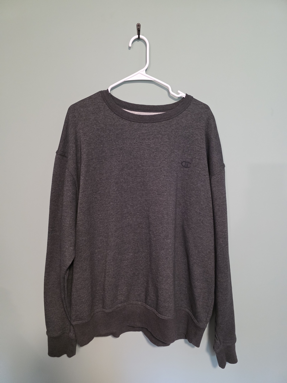 Champion Crewneck Sweatshirt in Charcoal Gray